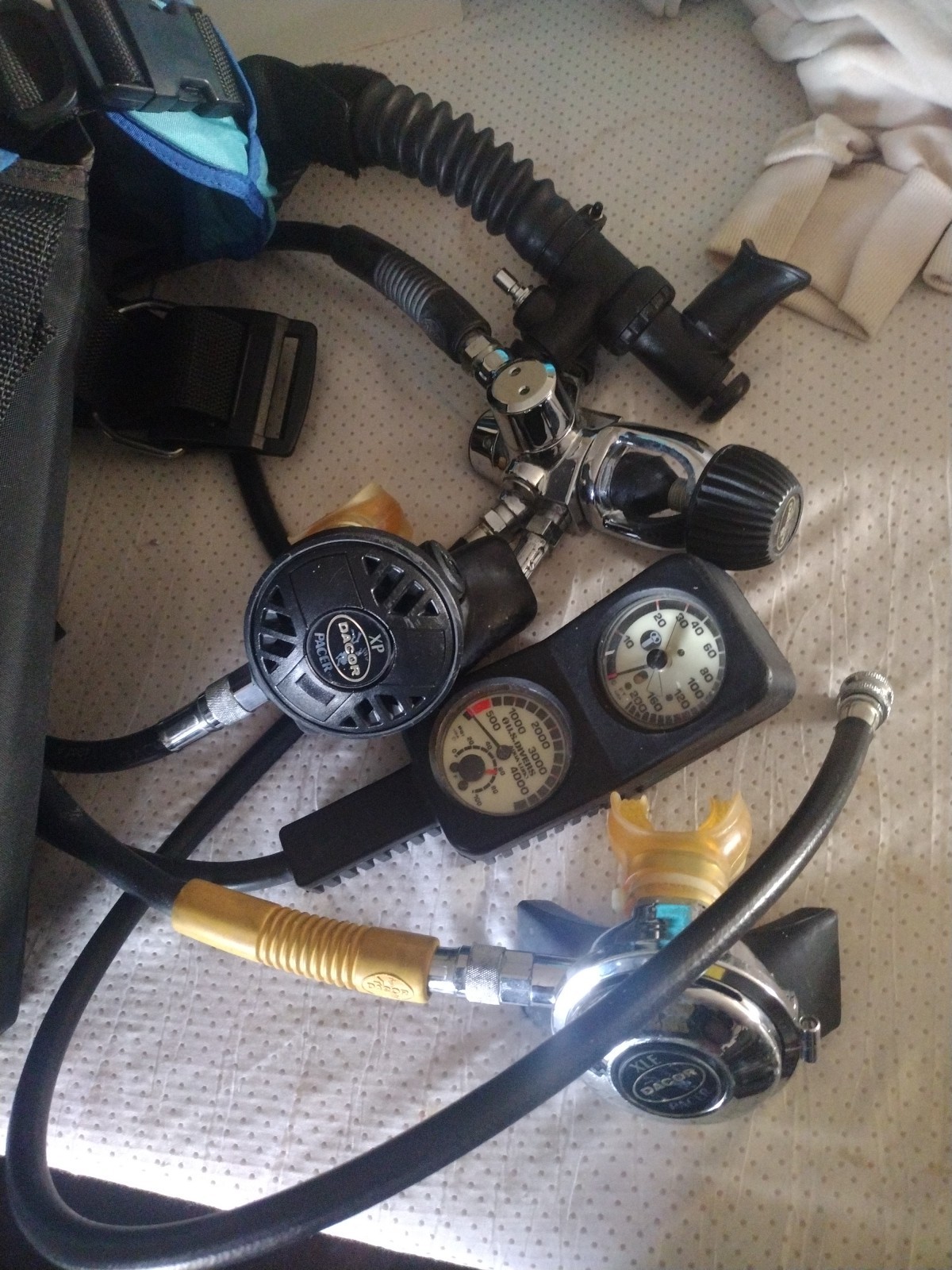 Dacor Scuba Diving Gear Lot Multi Items
