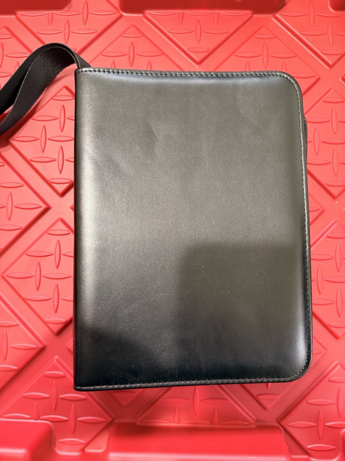 Black Zippered 3-Ring Trading Card Binder w/ 4-Pocket Pages, Standard Size