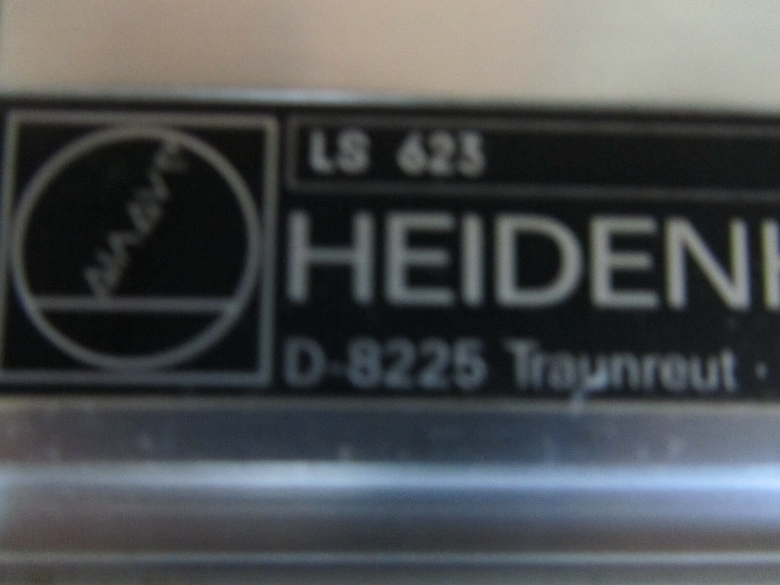HEIDENHAIN LS623ML220MM D-8825 INCREMENTAL LINEAR ENCODER UNUSED