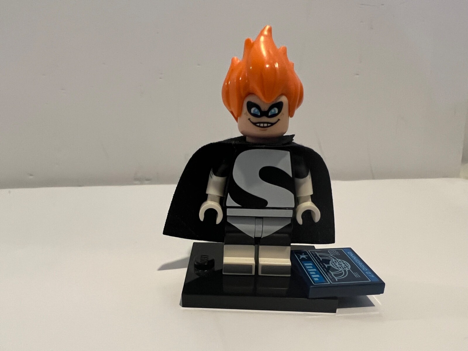 Disney Lego 71012 - Minifigure Series 1 - Syndrome