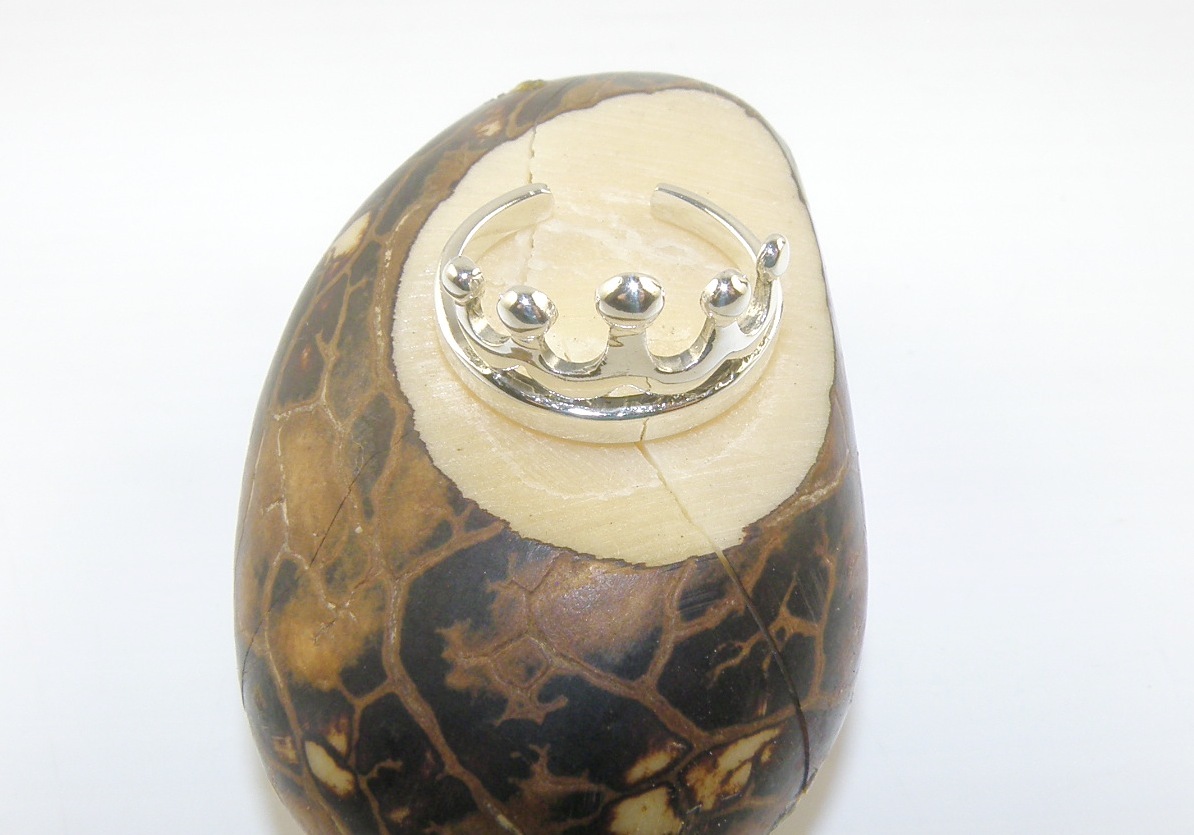 925 Sterling Silver Crown Toe Ring or Pinky / Pinkie Ring Women / Girls Size 3.5