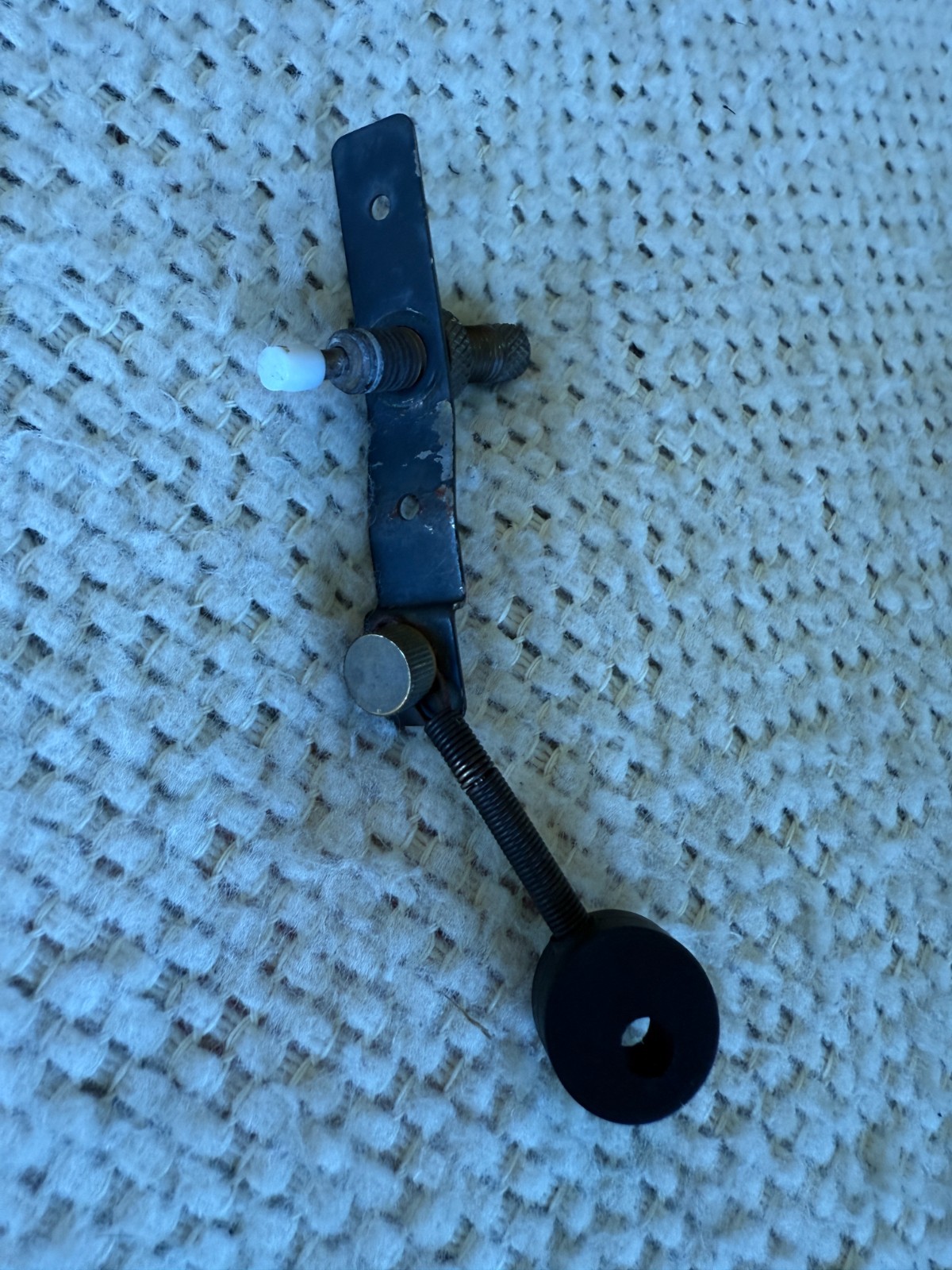 Arrow Holder and Pressure Plunger Rest
