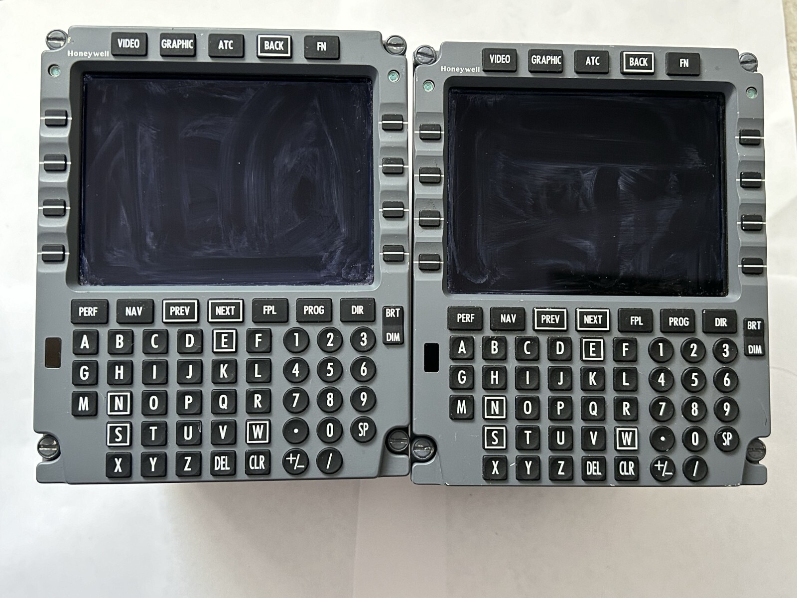 Honeywell CD-820 Flight Management System(FMS)