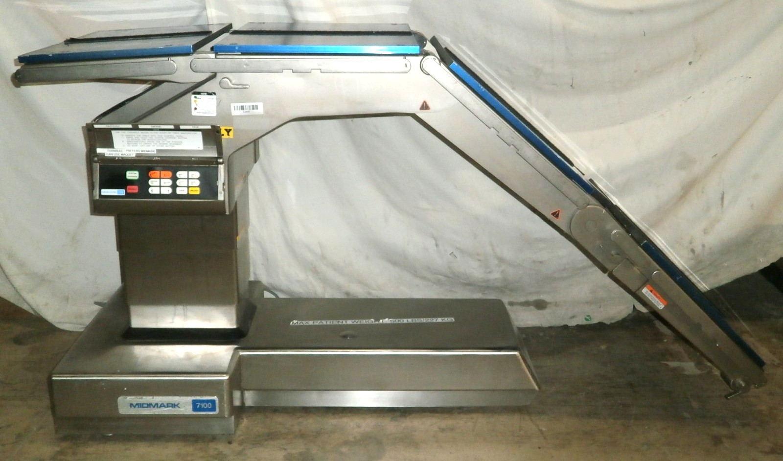 Midmark 7100 Surgical Table Max Weight 500 lbs