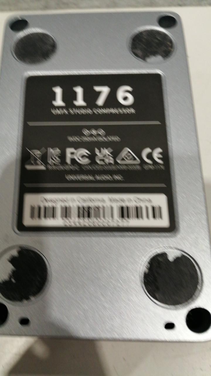 UNIVERSAL AUDIO UAFX 1176 Compressor Unit