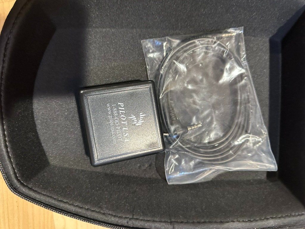 PilotUSA PA-1771 Liberty ANR Stereo Pilot Headset – untested