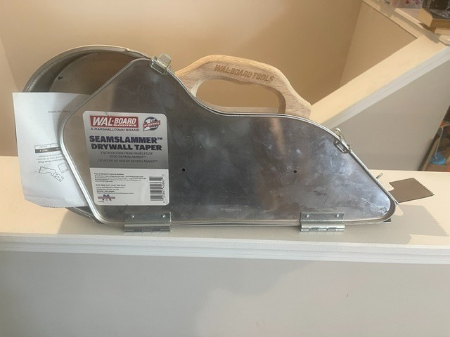Wal-Board Tools Marshalltown 5301 Seamslammer Drywall Taper