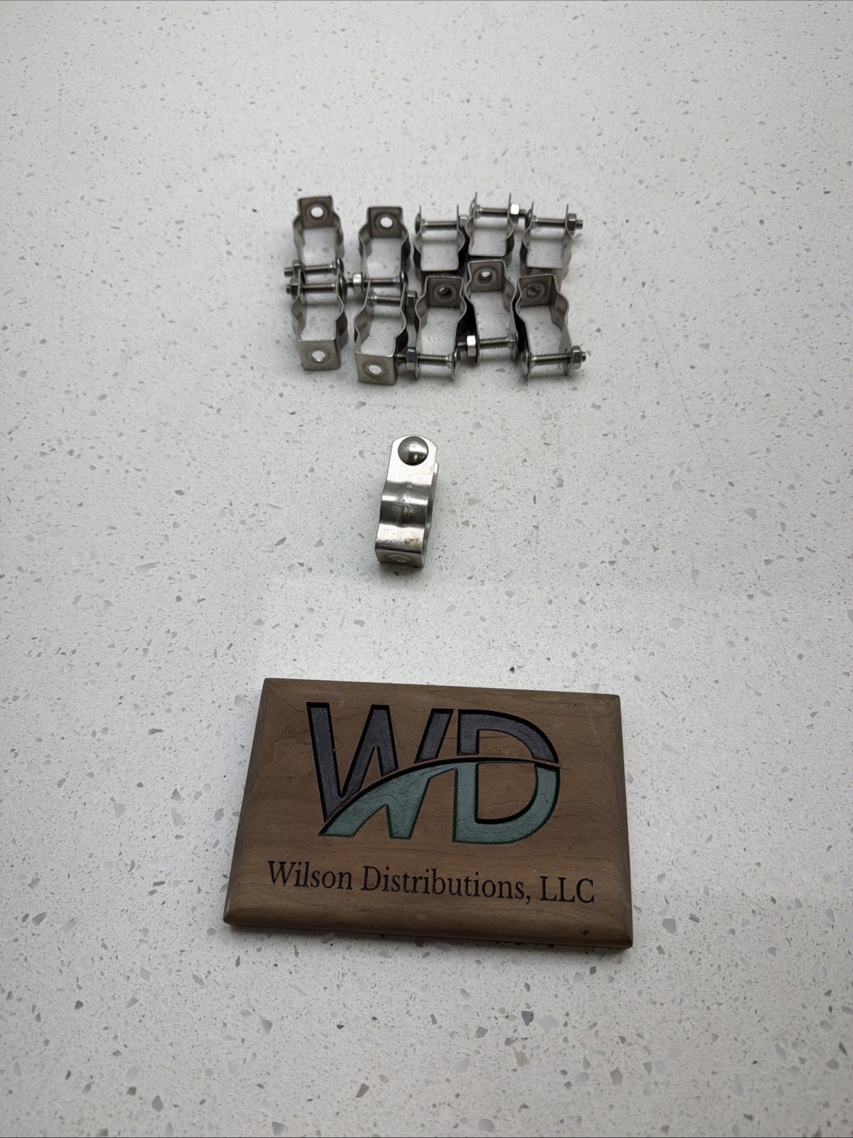 Calbrite S20700MH00 3/4" SS316 Stainless Steel EMT Mini Hanger (Lot Of 11)
