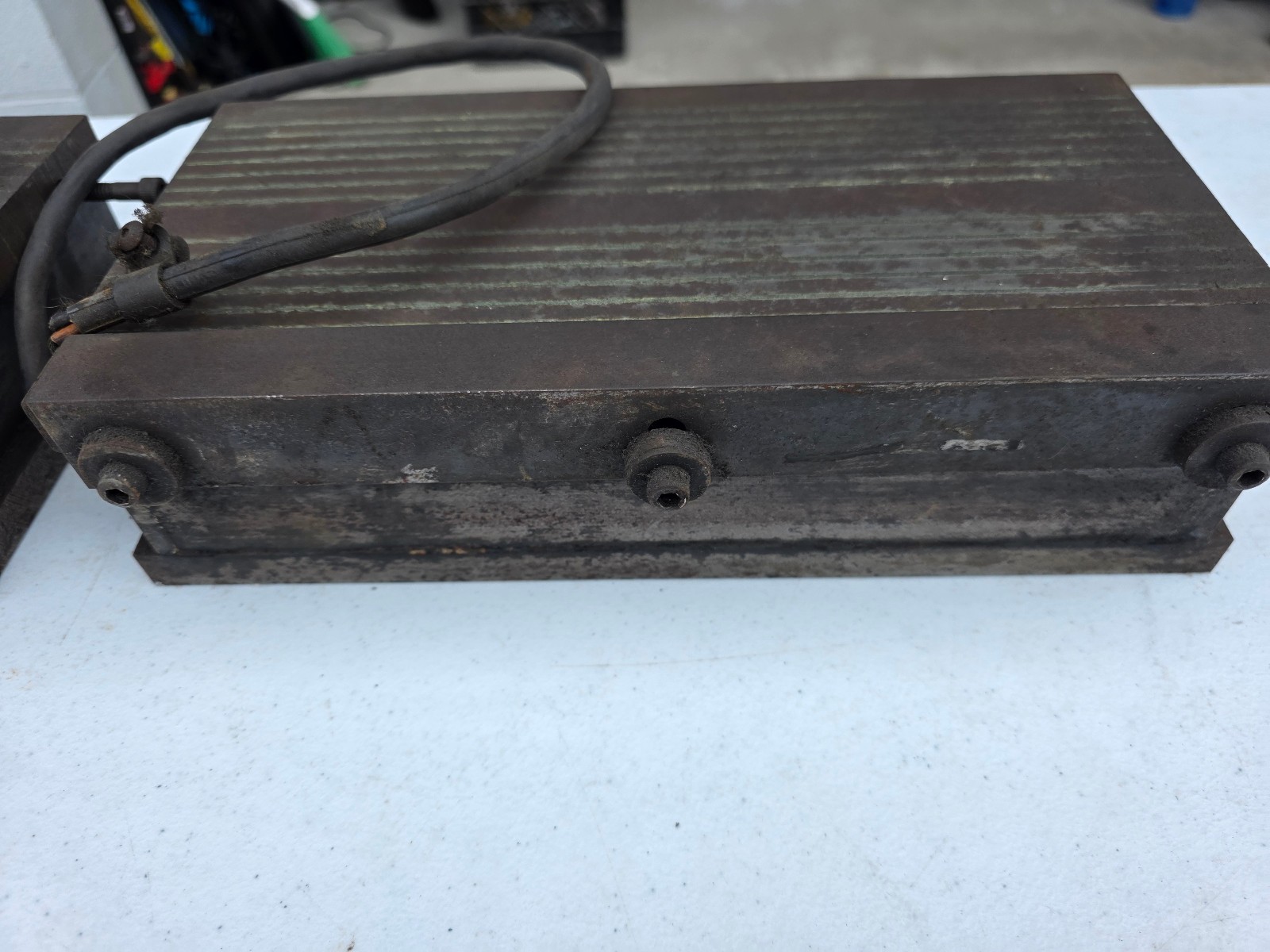 4 Magnetic Chucks