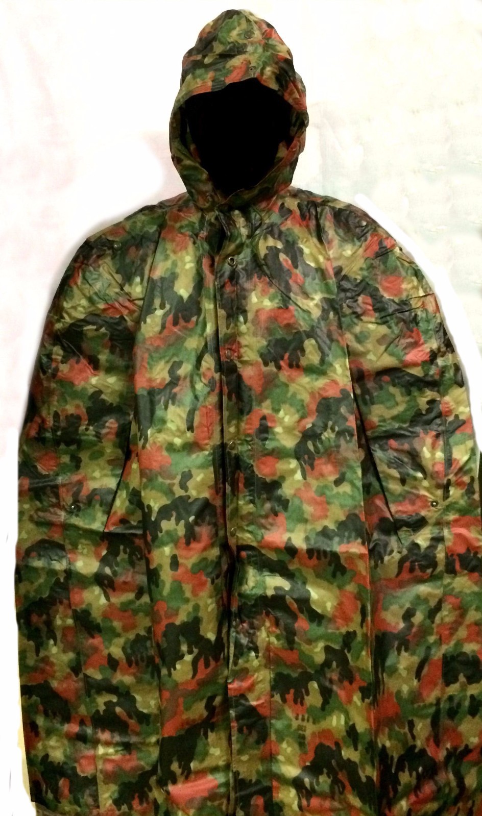 Swiss Military Camouflage Poncho- Heavy Duty