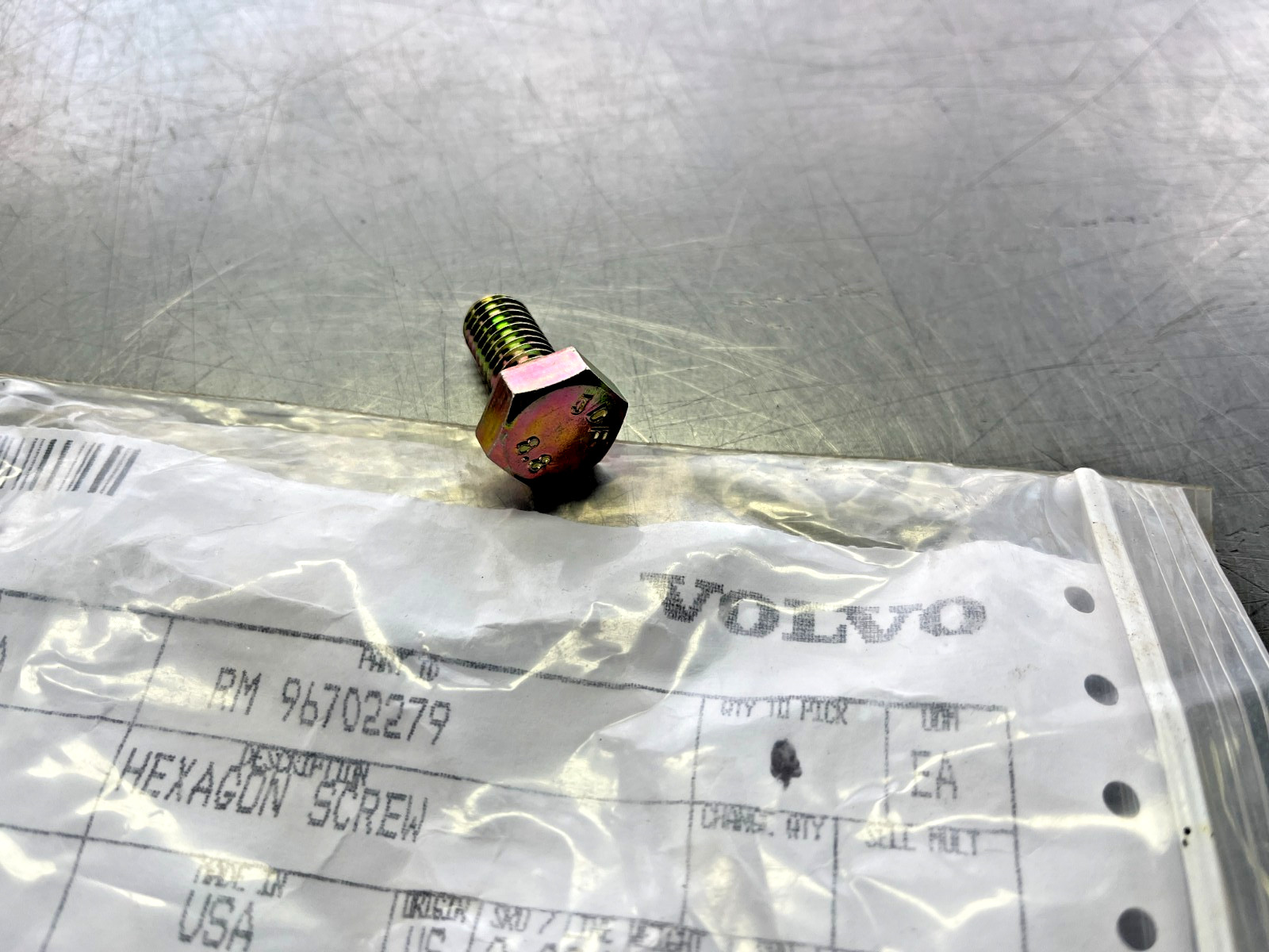 96702279  GENUINE OEM  Volvo  HEXAGON SCREW BOLT  Ingersoll Rand  RM96702279
