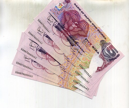 PAPUA NEW GUINEA 2007 5 KINA 5 CONSECUTIVELY NUMBERED CURRENCY NOTE LOT CH CU