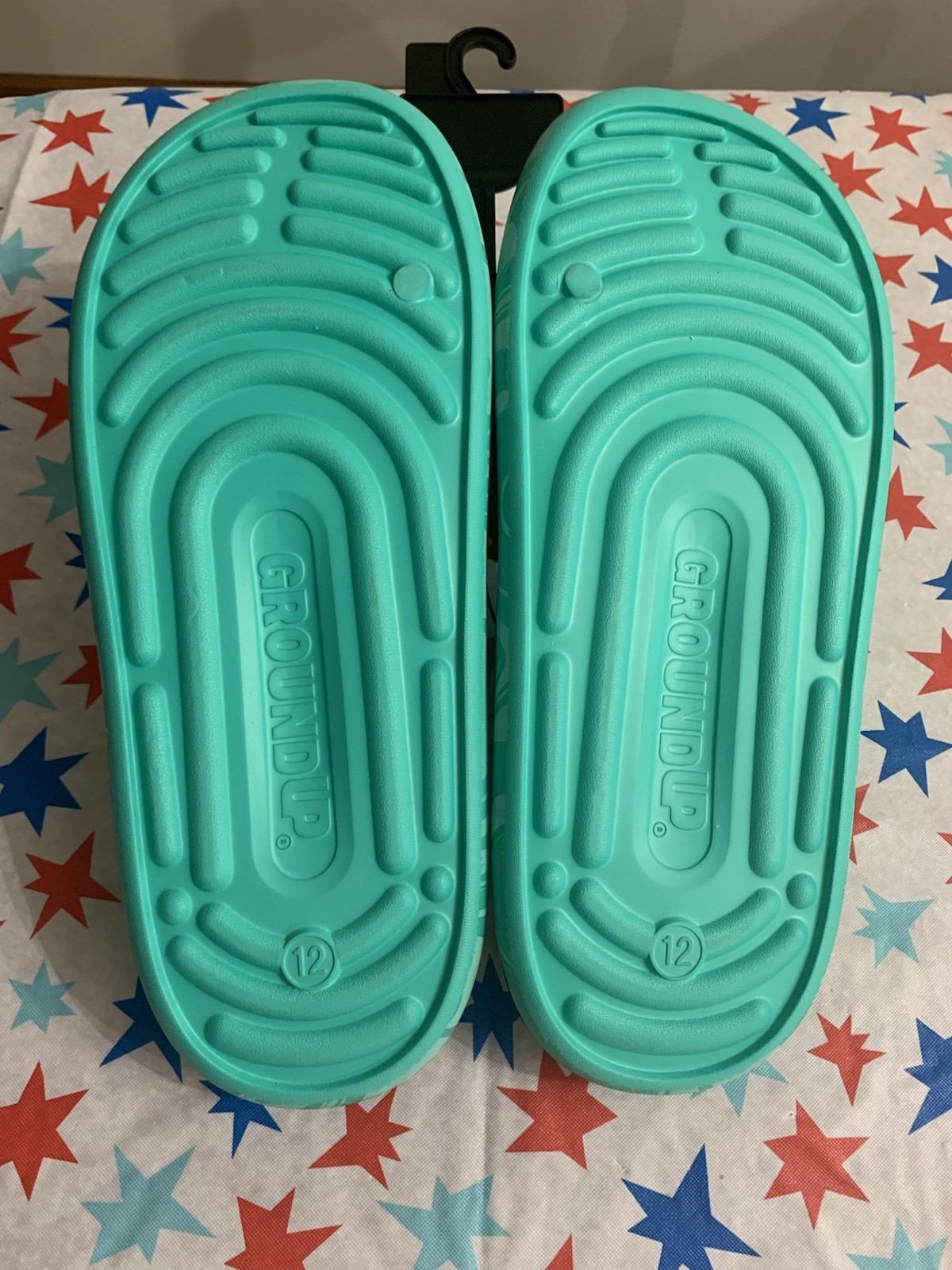 Mountain Mtn Dew Baja Blast Sandals Slides Size 12 NWT