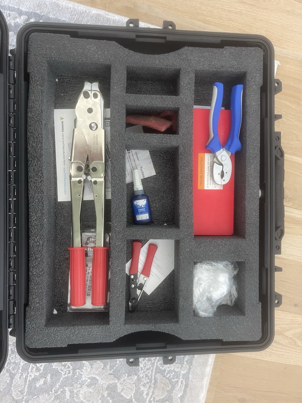 Vulcan Lockring Multi Tool with Case, tools, fittings, and accessories.