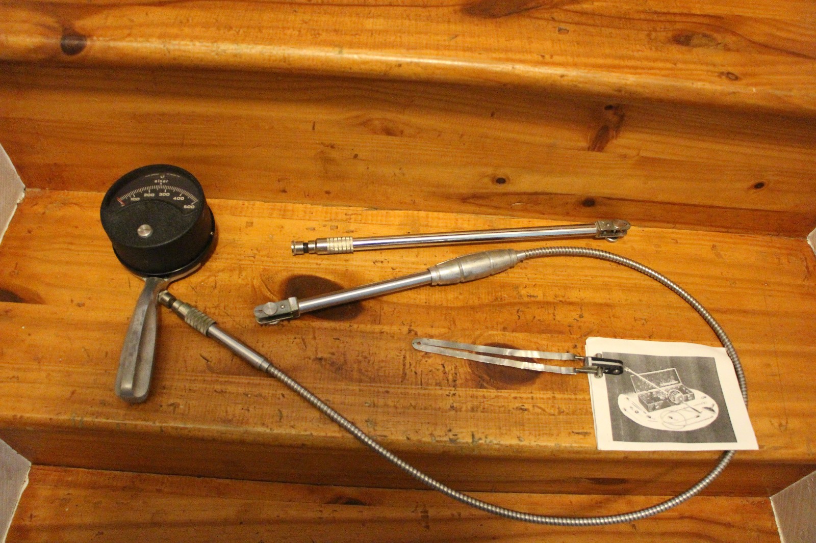 Vintage Alnor Pyrocon Thermocouple Pyrometer Surface Temperature Kit with case