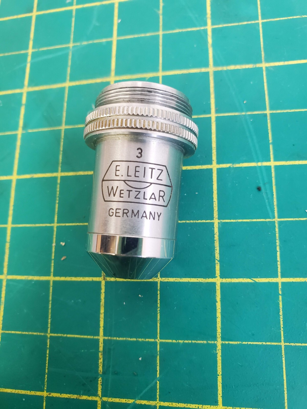 Leitz Group of 10 Microscope Objectives