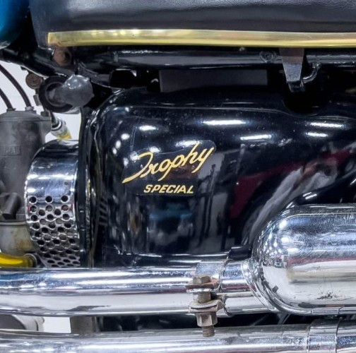 Trophy Special gold script top tank/toolbox panel sticker 1968 TR6C each