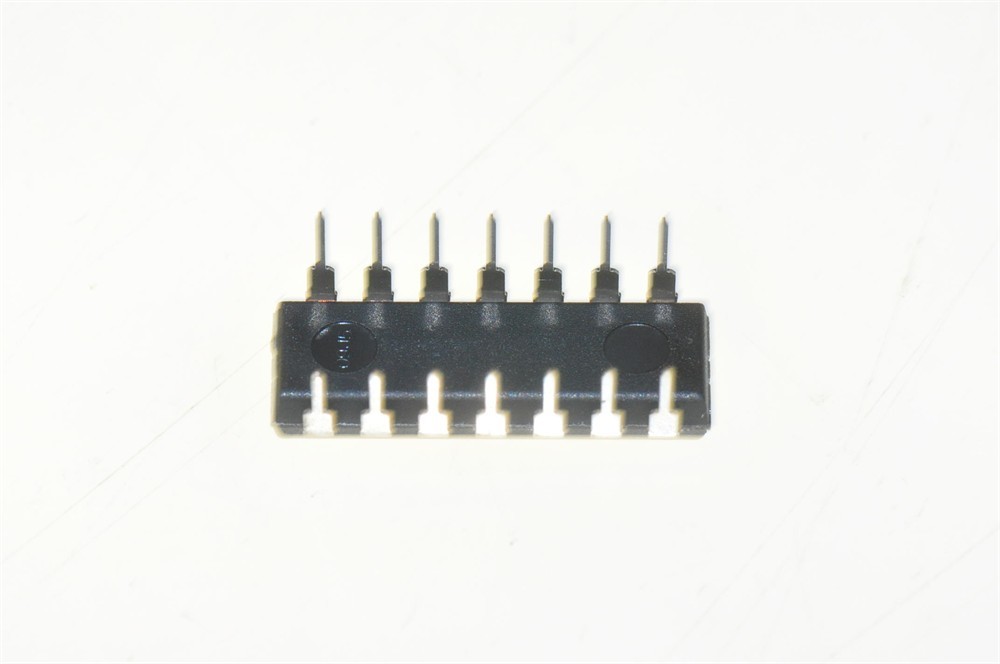 New (54pcs) CD74AC08E TEXAS INSTRUMENTS IC Logic