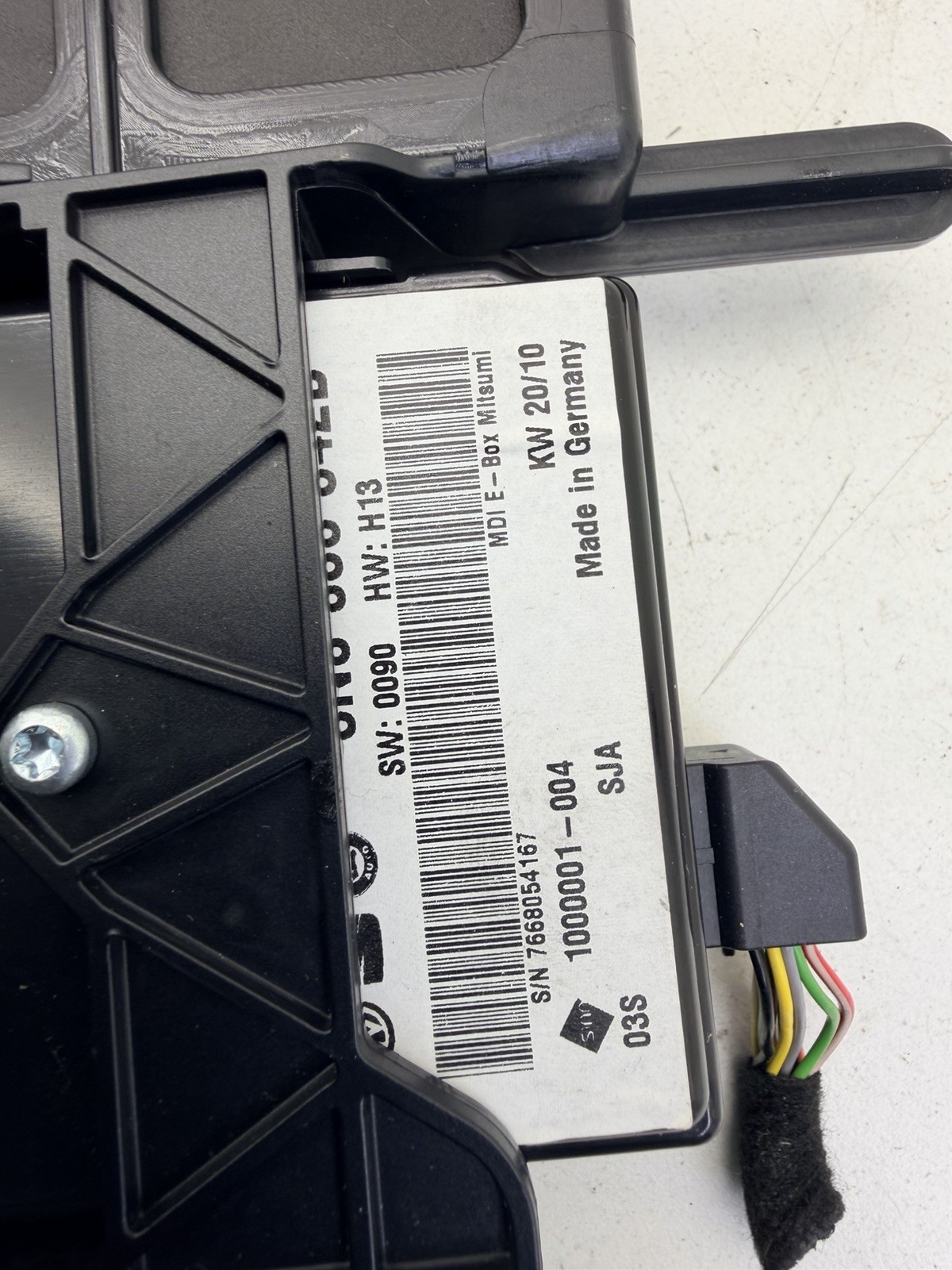 2010-2014 Volkswagen Jetta Sportwagen Input Interface Multimedia Module OEM.