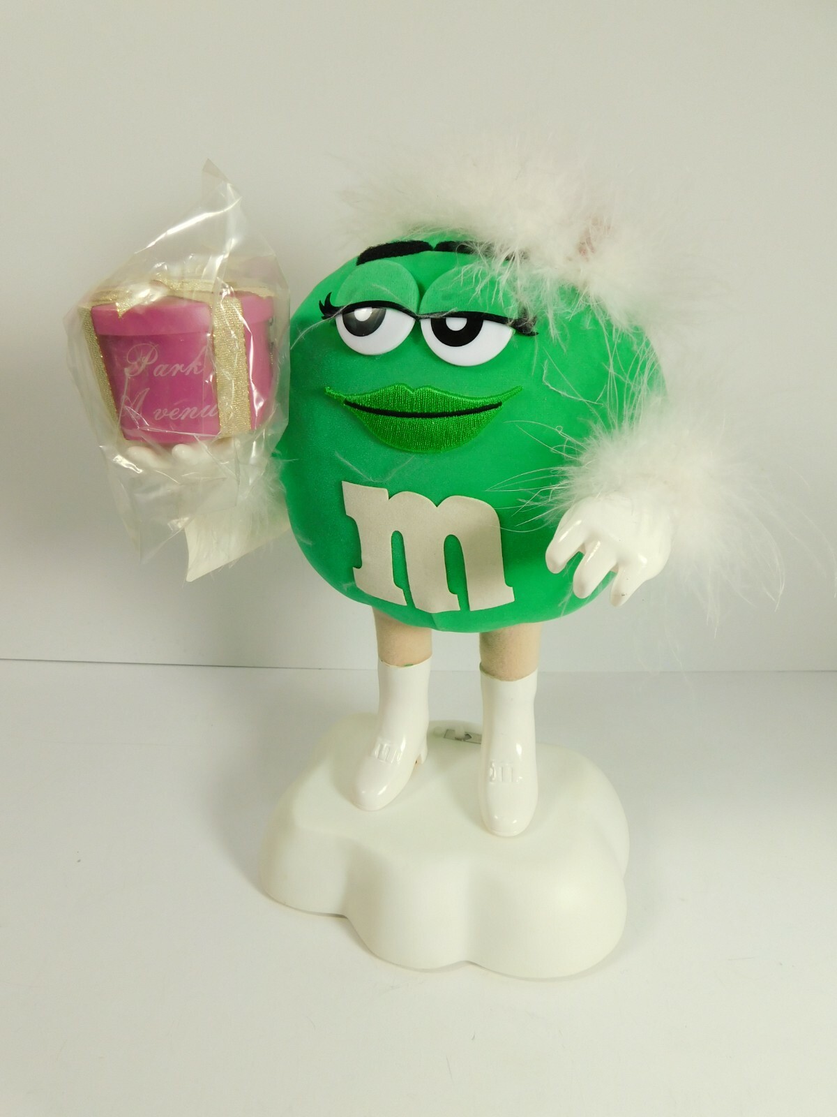 Rare M&Ms Green Girl Park Avenue Gift Christmas Plush Animated Telco Motionette