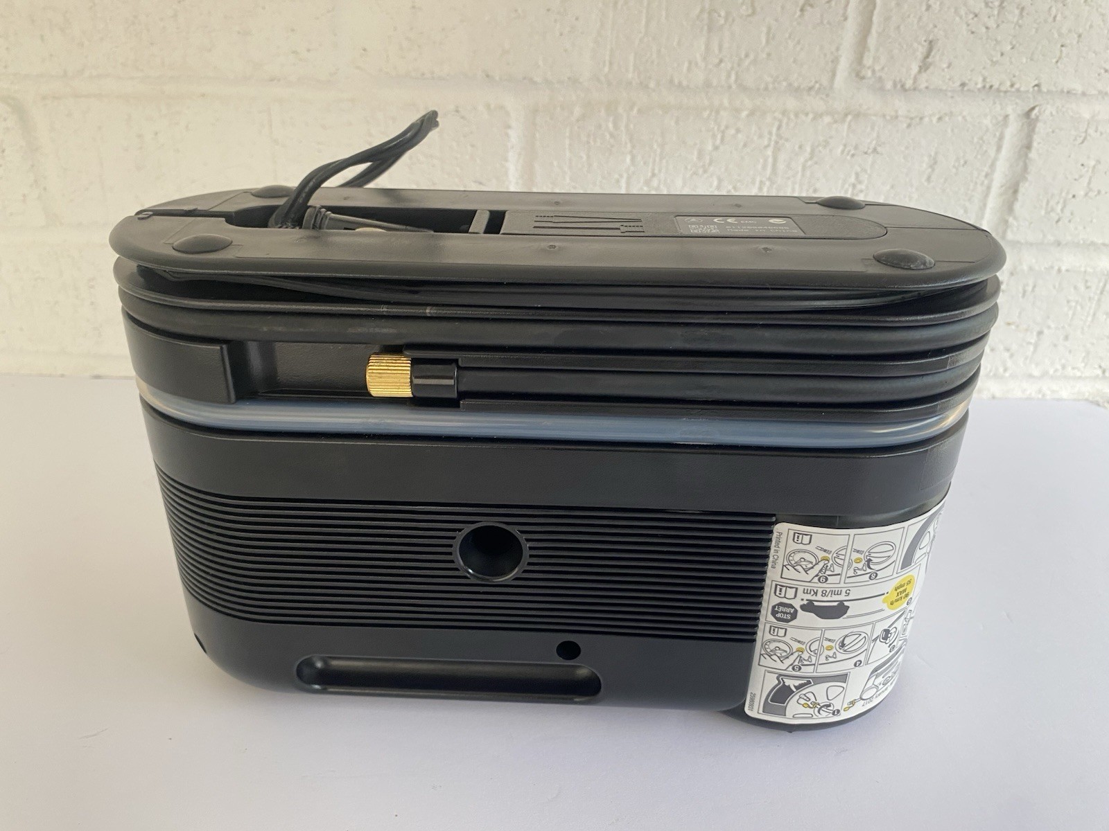 2010 2012 CADILLAC SRX SPARE TIRE ROADSIDE COMPRESSOR INFLATOR