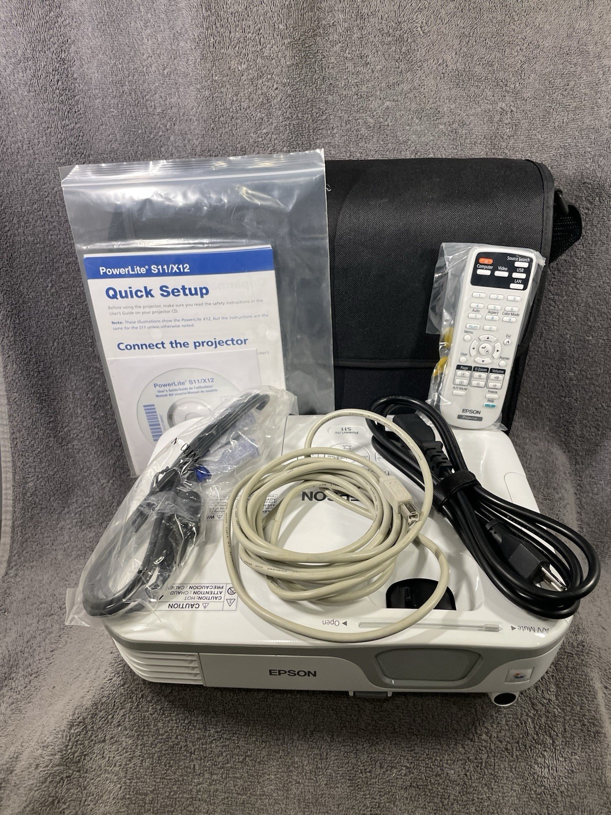 Epson PowerLite S11 Projector With Extras TESTED With Remote And Extras As Shown