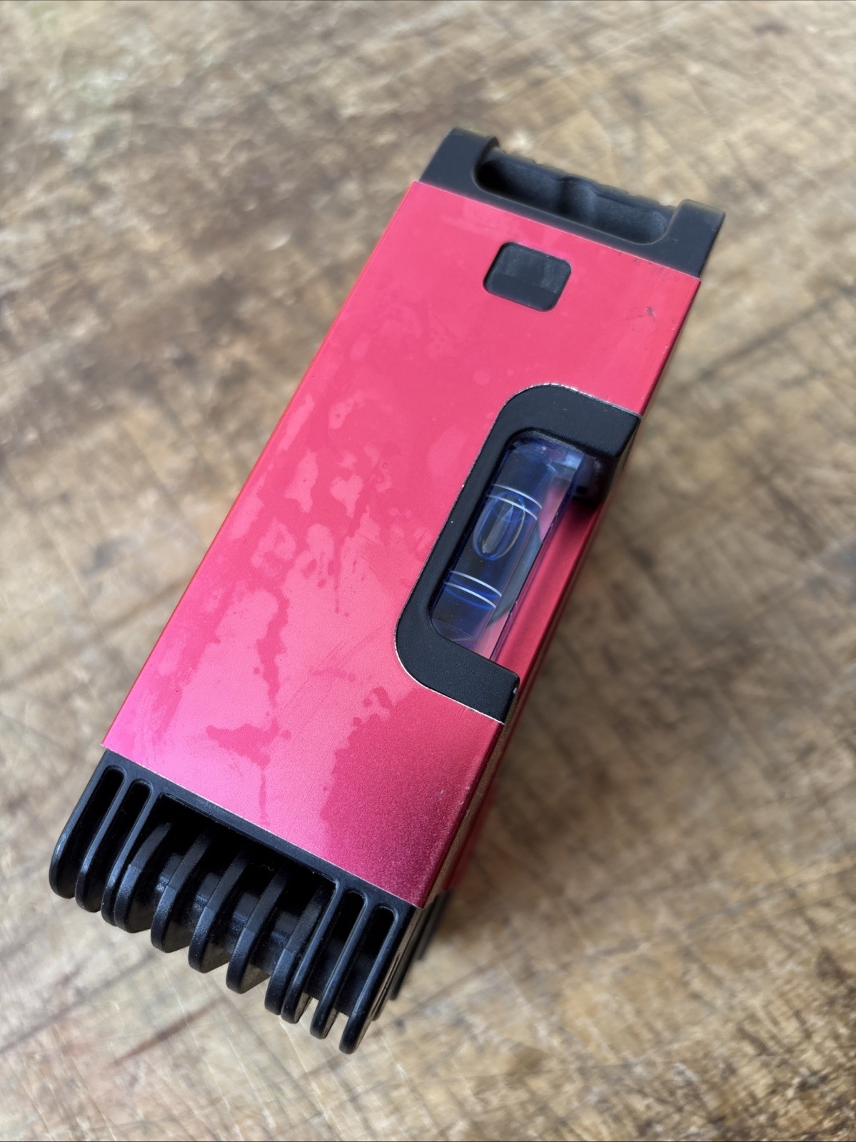 Saker Multi-function Foldable Level, 28-Inch Multi-Angle Measurement Red