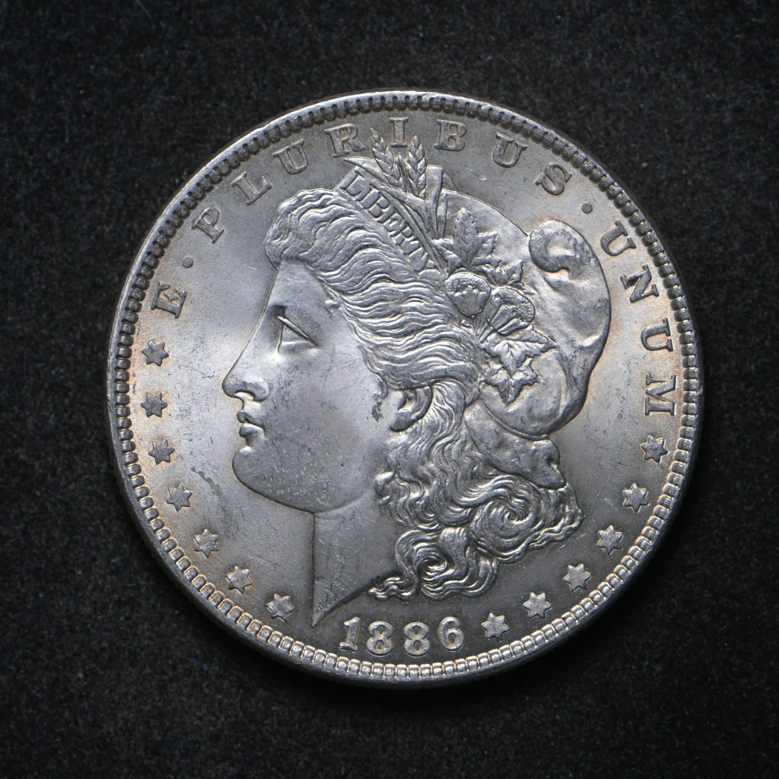 1886 Morgan Silver Dollar CH BU++ (cn16807)