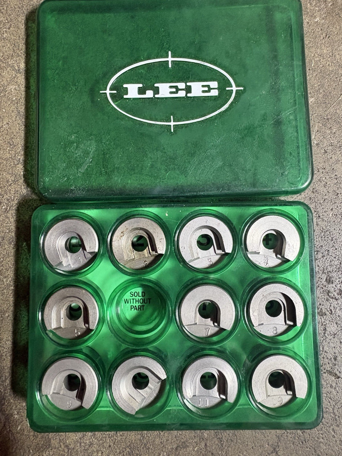 Lee Reloading Universal Press Shell Holder Set 90197