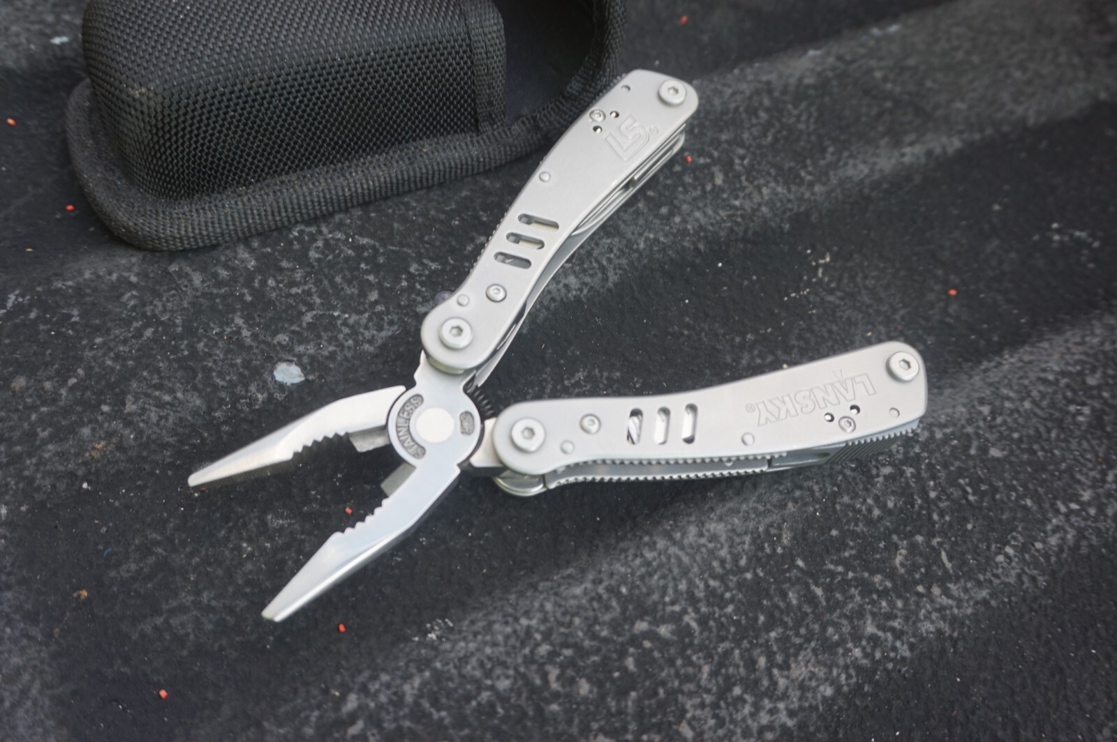 Lansky 20 Function Multi-Tool + 10 Socket Bit Set, Stainless Steel #LMT100B