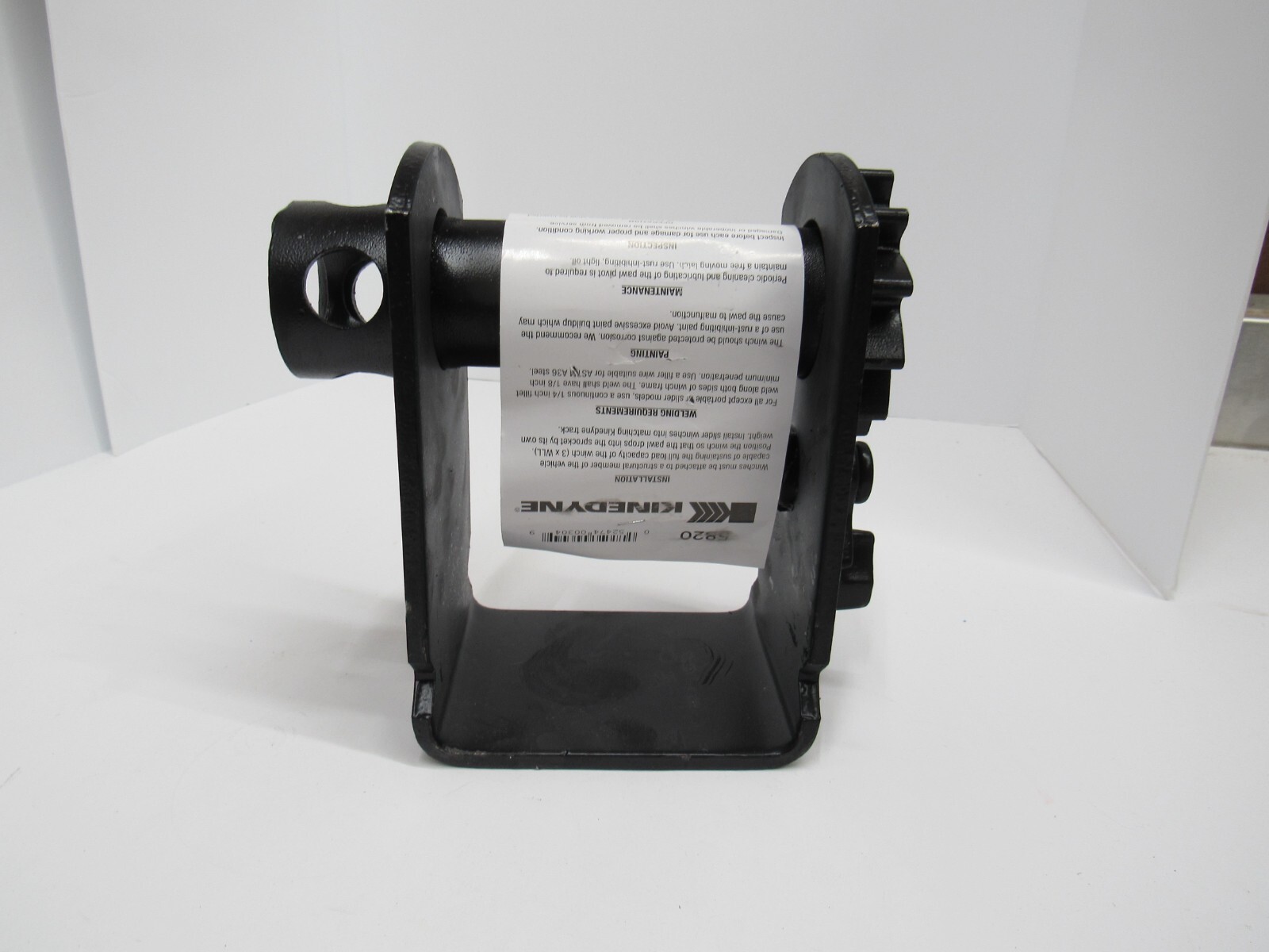 Kinedyne Sliding 5820 tie down Winch C-Style 5500LBS.