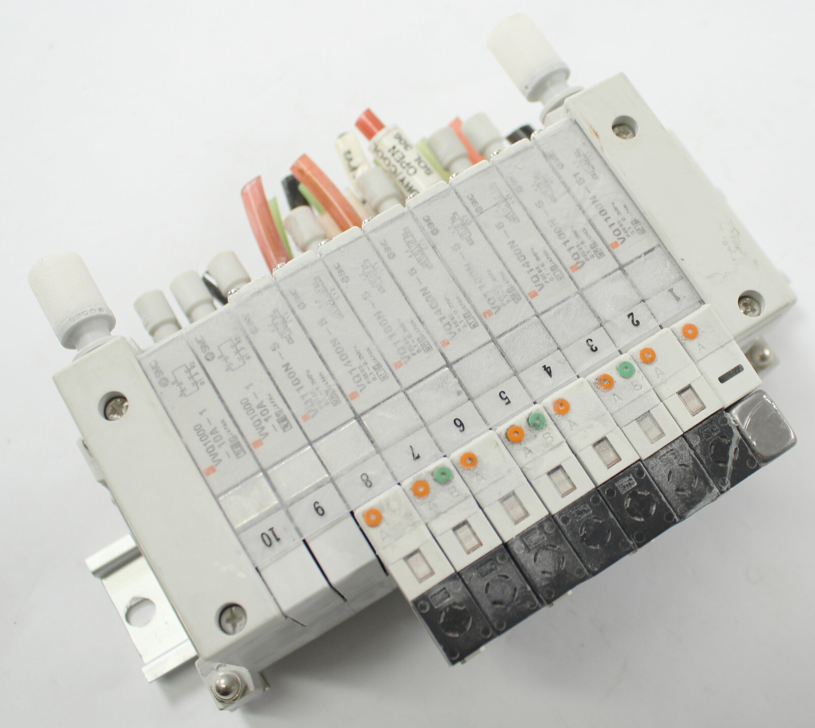 SMC Plugin Manifold VQ 10P 2xVVQ1000-10A-1 4xVQ1100N-5 3xVQ1400N-5 1xVQ1100N-51