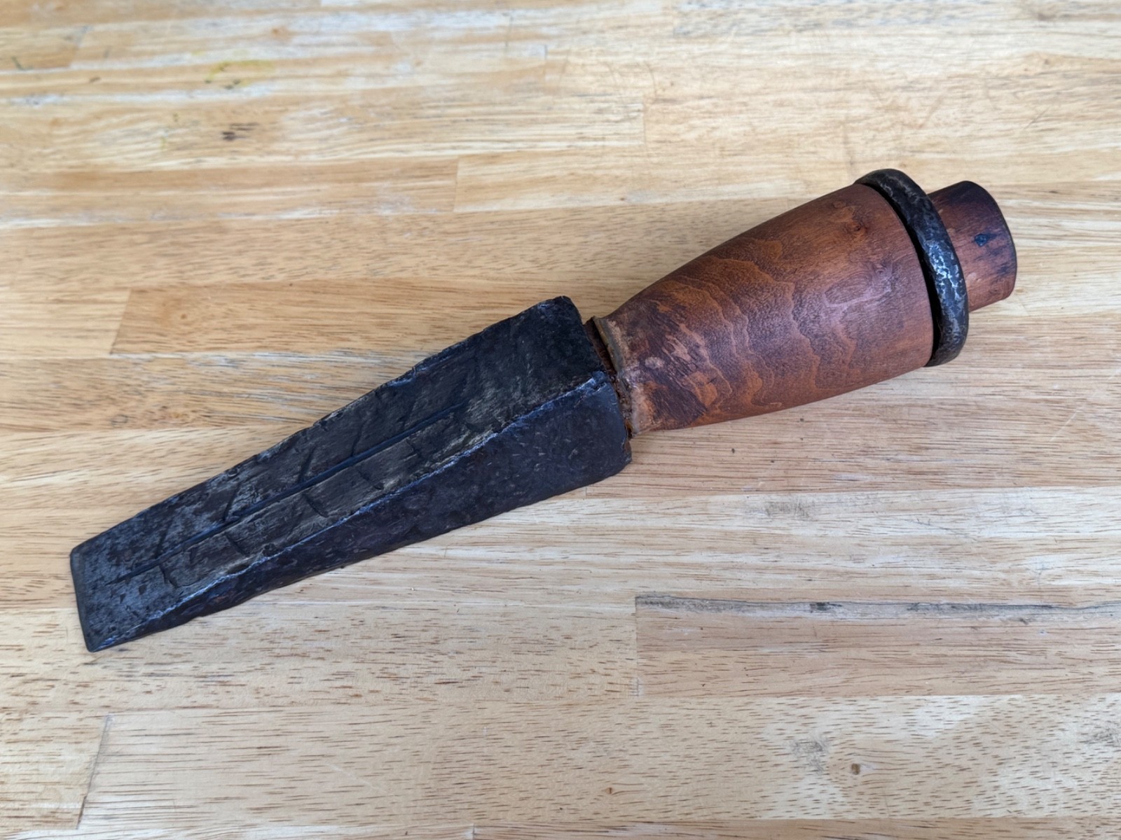 Vintage LOGGING GLUT Wood Splitting Socket Wedge Chisel Wood Handle Lumberjack