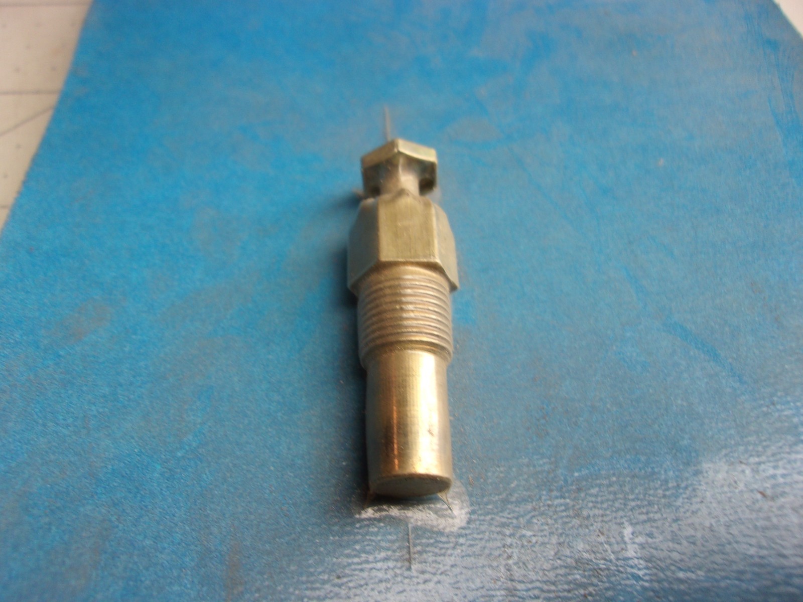 TRW 610604 Electric Water Sender 7-904