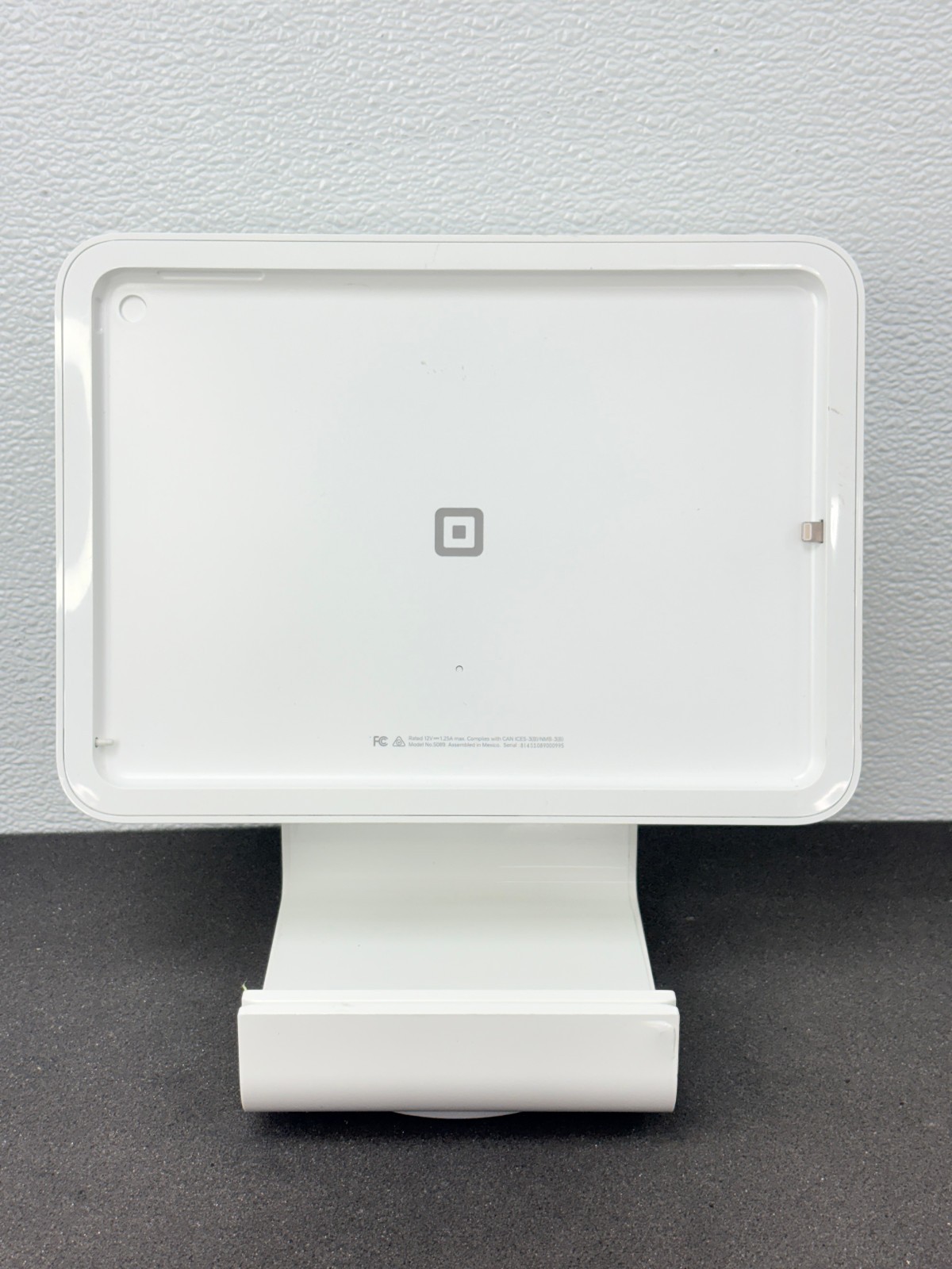 Pre Owned | Square S089 POS Terminal Countertop Dock Only - White for 9.7" IPAD