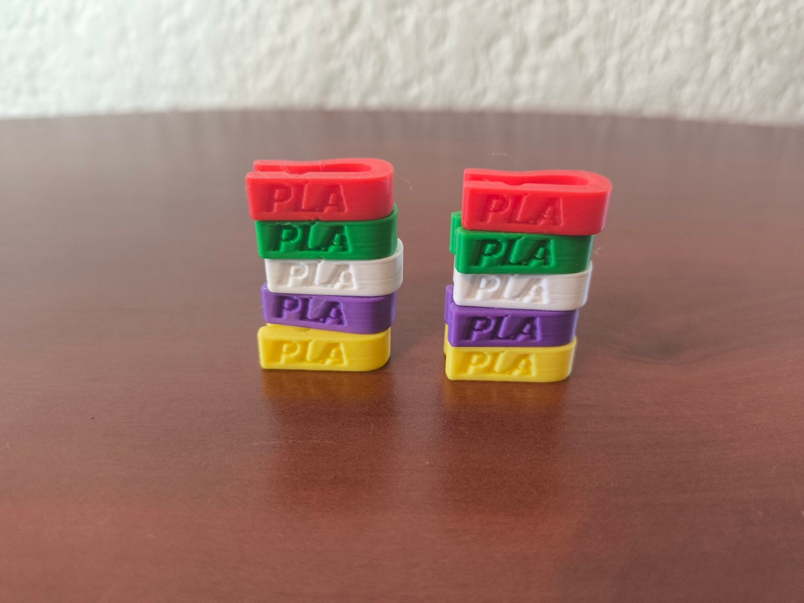 Set of 20 Filament Clips for PLA/ Random Colors