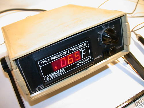 OMEGA THERMOCOUPLE TYPE E THERMOMETER MODEL 650