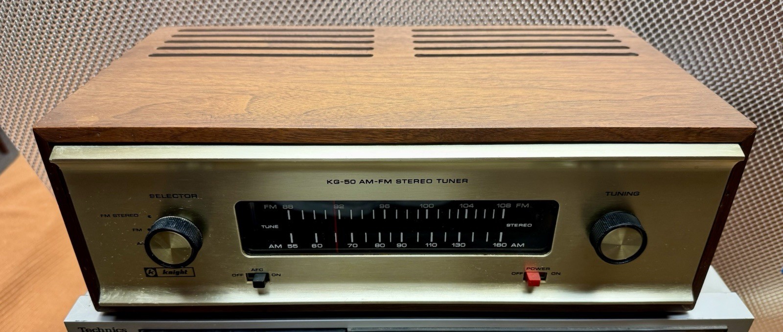 VINTAGE KNIGHT KG-50 AM/FM TUBE TUNER; 1963, LOOKS & WORKS GREAT!