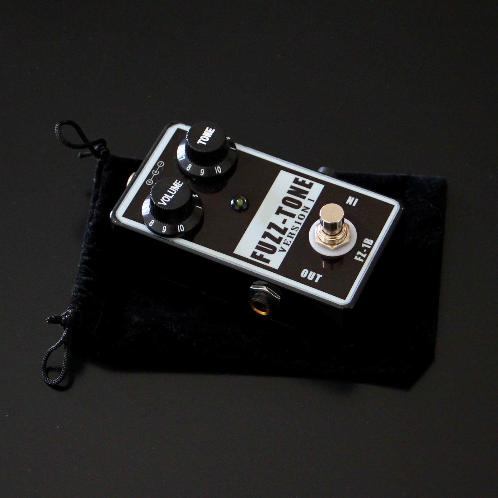 1st edit. Maestro FZ-1B Vintage Fuzz 2 transistor edition nos parts guitar pedal