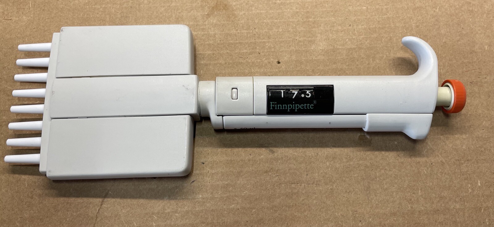 Thermo Fisher Scientific Finnpipette 8 Channel, 5-50 µL