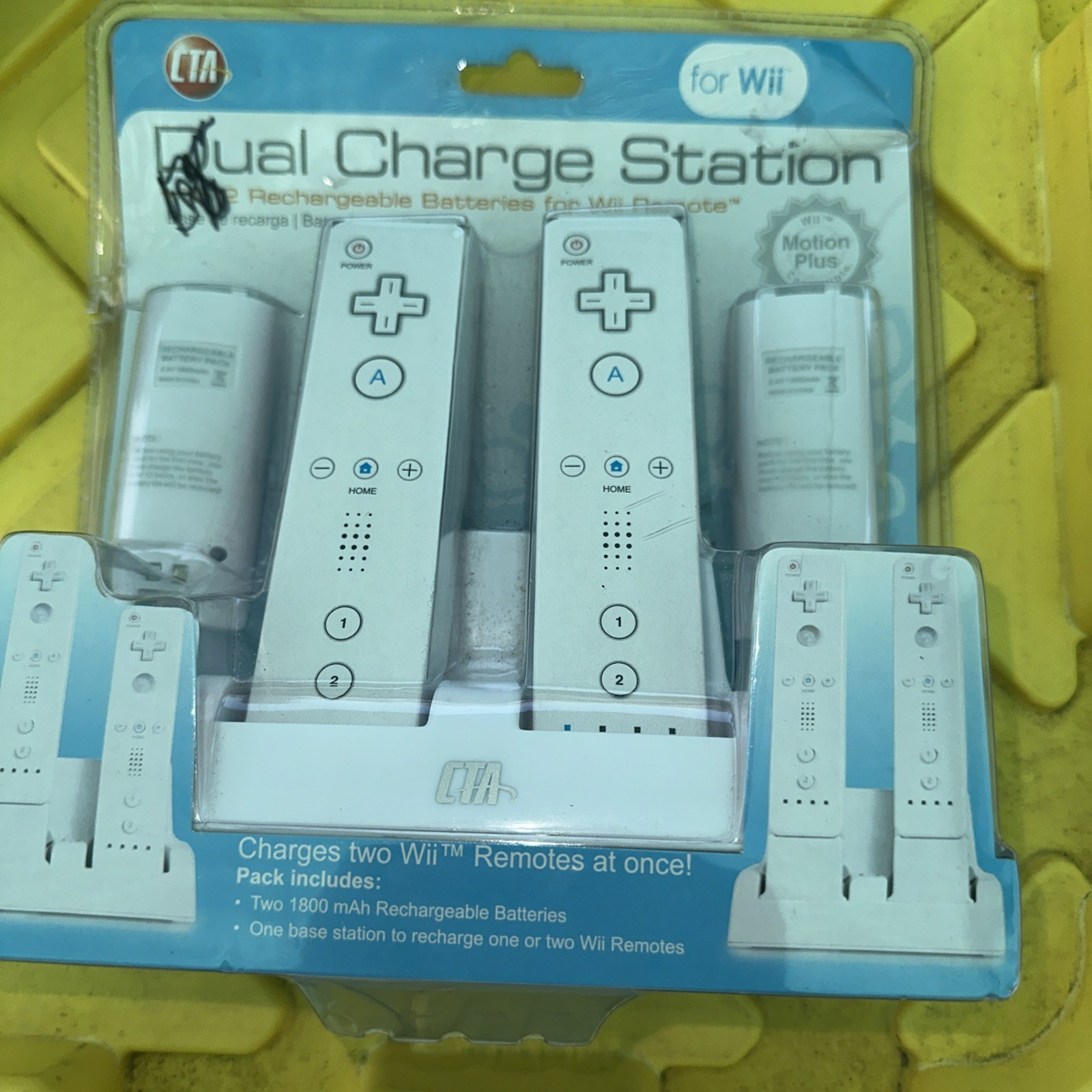 NEW SEALED Nintendo Wii Dual Charging Station CTA Controller Docks