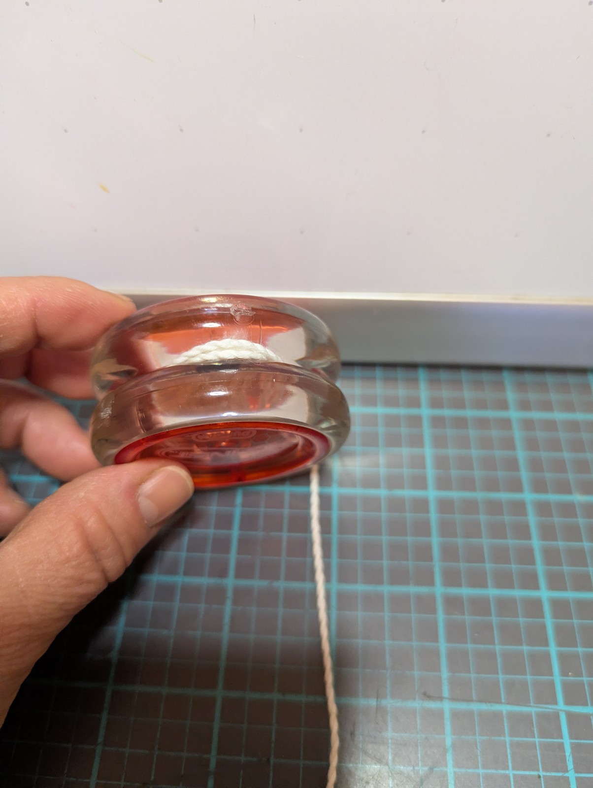 DUNCAN Intermediate Hornet Looping YoYo Yo Yo-Yo Yoyo Red / Clear Responsive