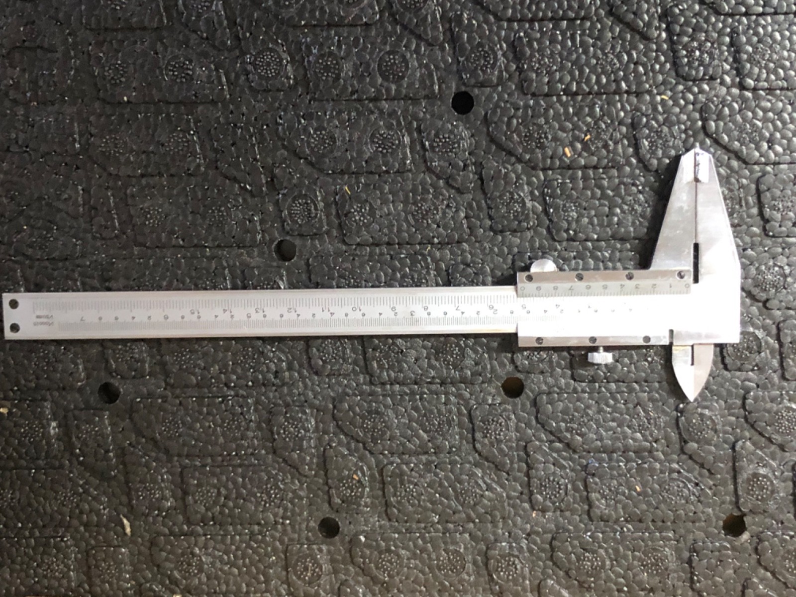 Central Forge Caliper 0-150mm Tool & Case Model 940 Quality Vernier Steel