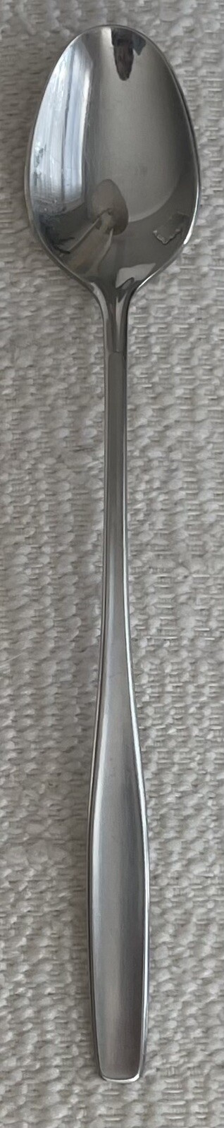 Set of 5 International Stainless MODERN LIVING Iced Teaspoons 7 1/2"