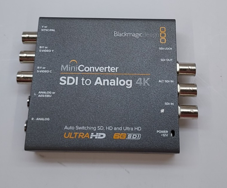 Blackmagic Design Mini Converter SDI to Analog Video Converter BNC Used