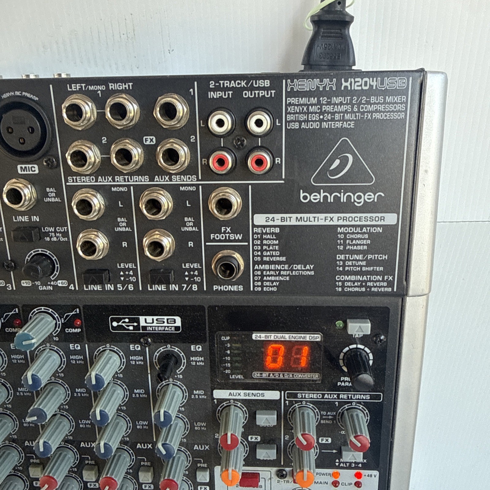 🎧 Behringer XENYX X1204USB USB Mixer - Great Functional Condition