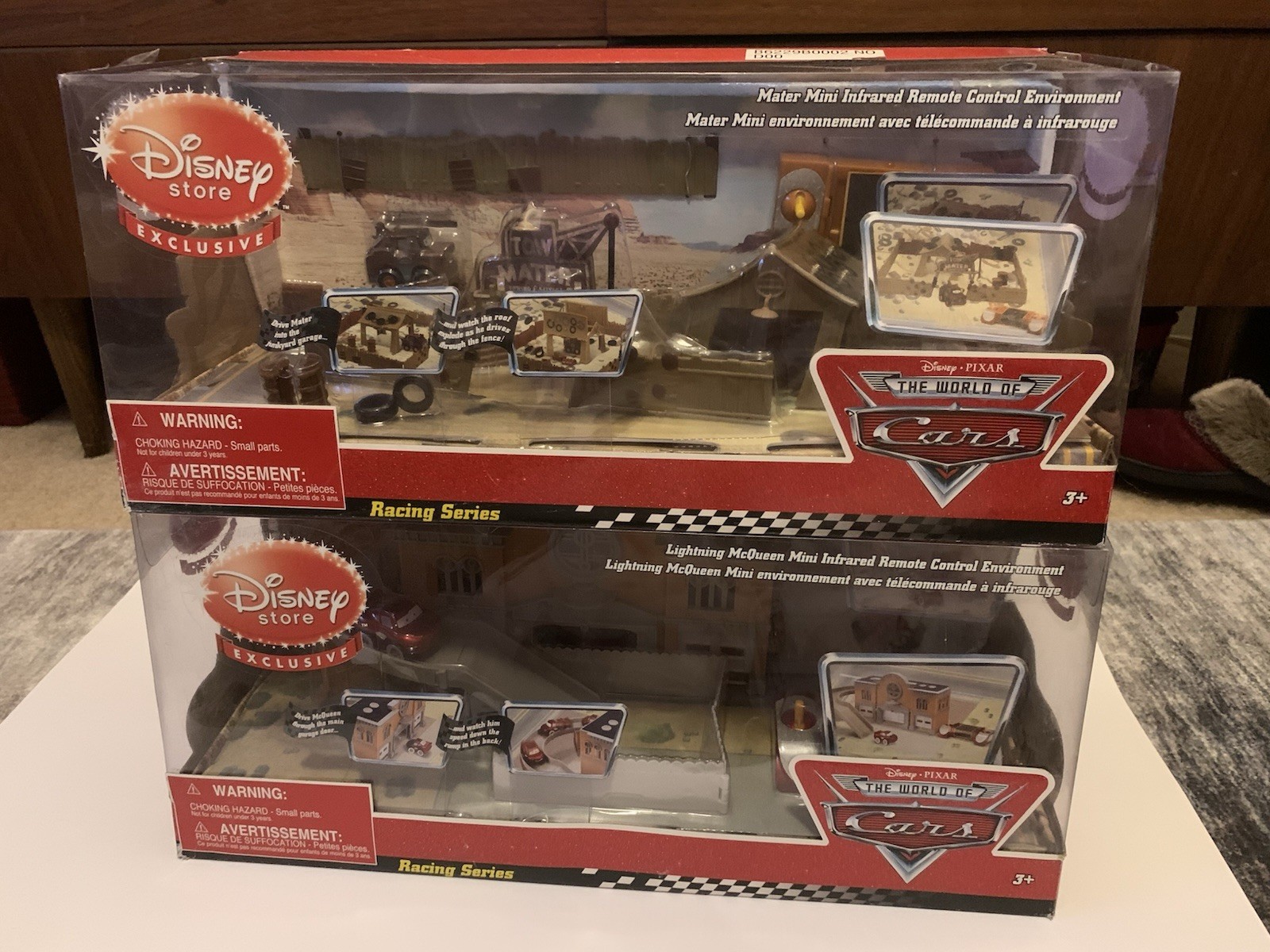 Disney Store Exclusive World Of Cars 2008 Mini Infrared Rc Mater And Lightning