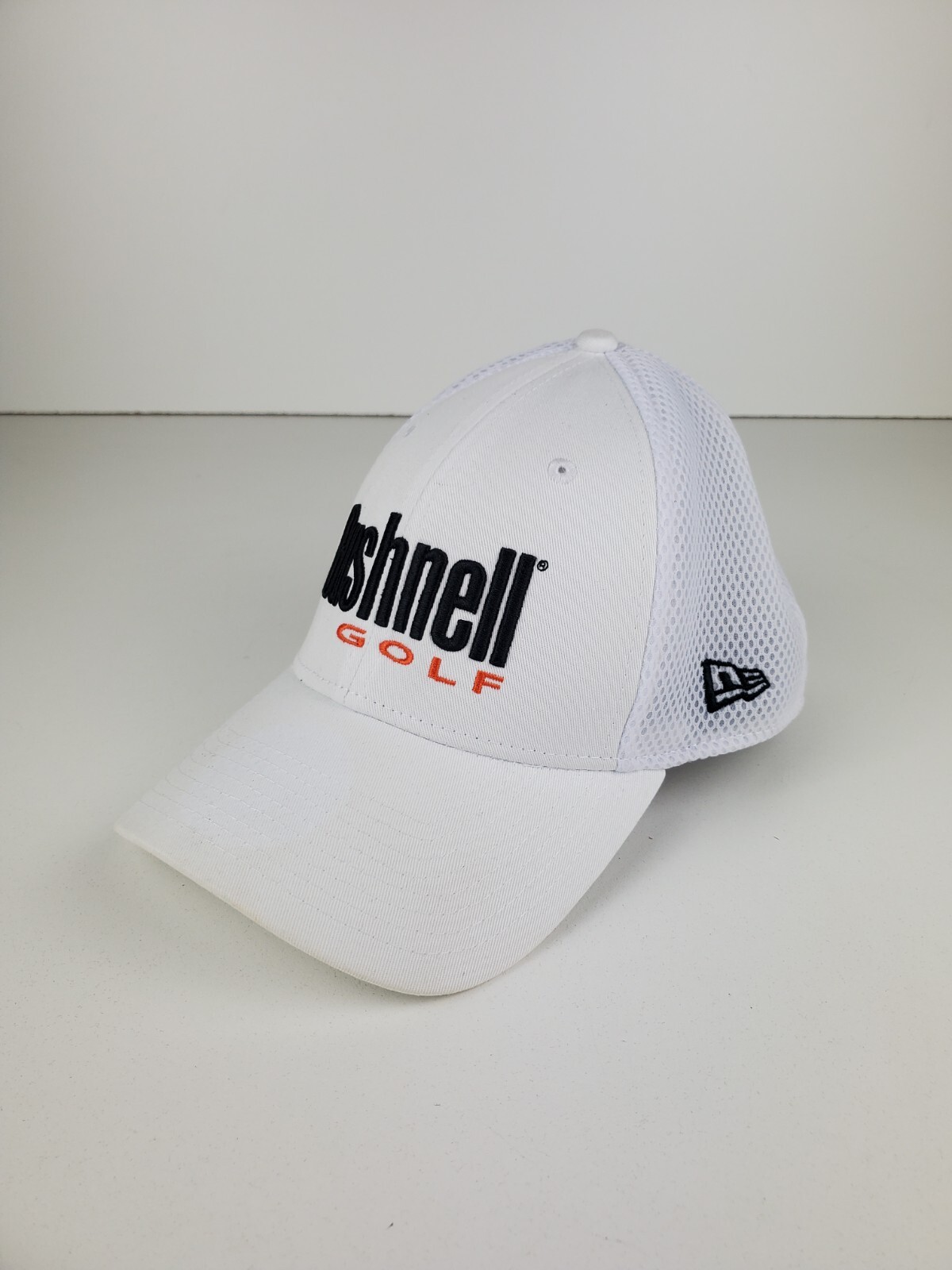 New Era BUSHNELL GOLF White Flex Fit 39Thirty Med-Large Cap Hat #1 Rangefinder