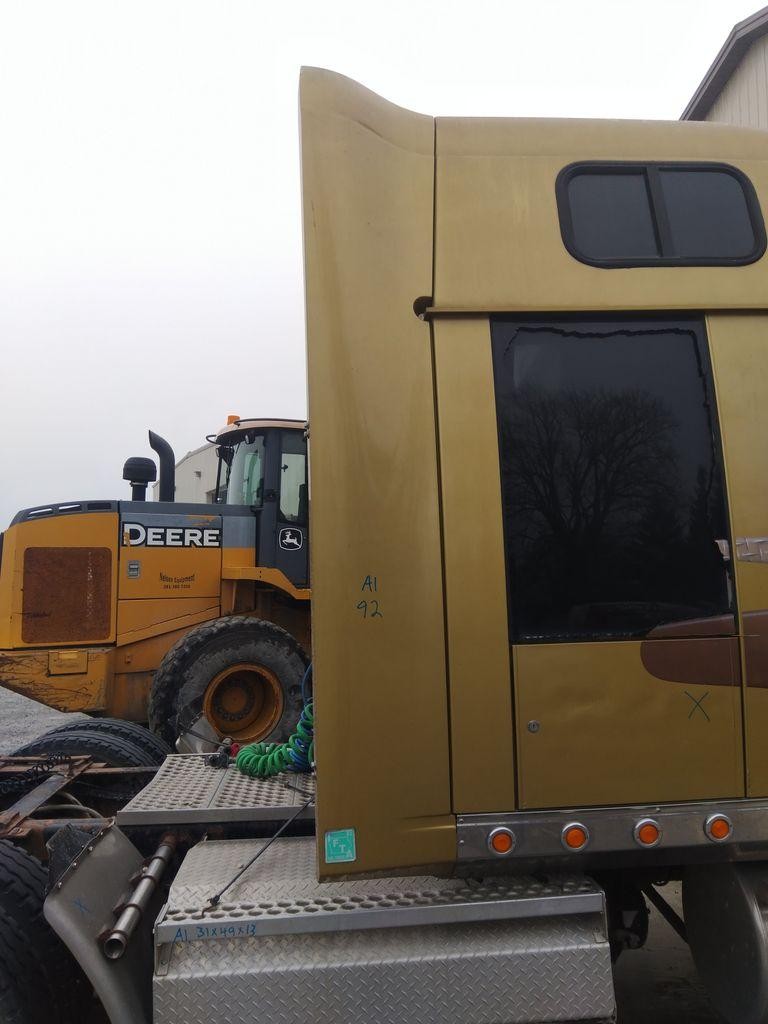 Replaces NA 2004 WESTERN STAR 4900 CAB EXTENSION ,  MN