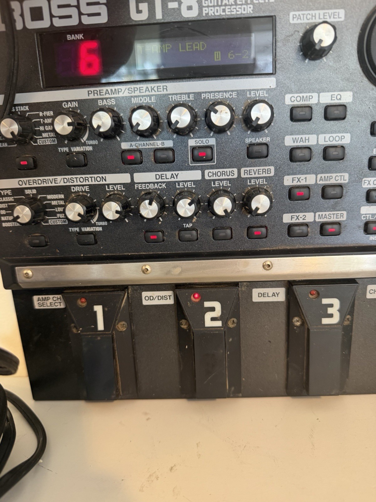 BOSS GT-8 Guitar Effects Processor Multi-Effects Pedal COSM w/ AC Adapter Tested